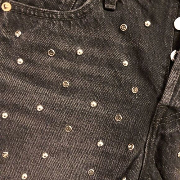NEW Levi’s Black Embellished Wedgie Shorts 25 - Picture 4 of 7